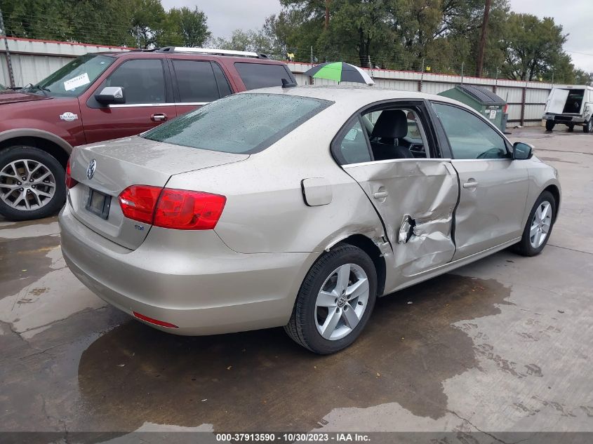 2013 VOLKSWAGEN JETTA SEDAN TDI 3VWLL7AJXDM285987