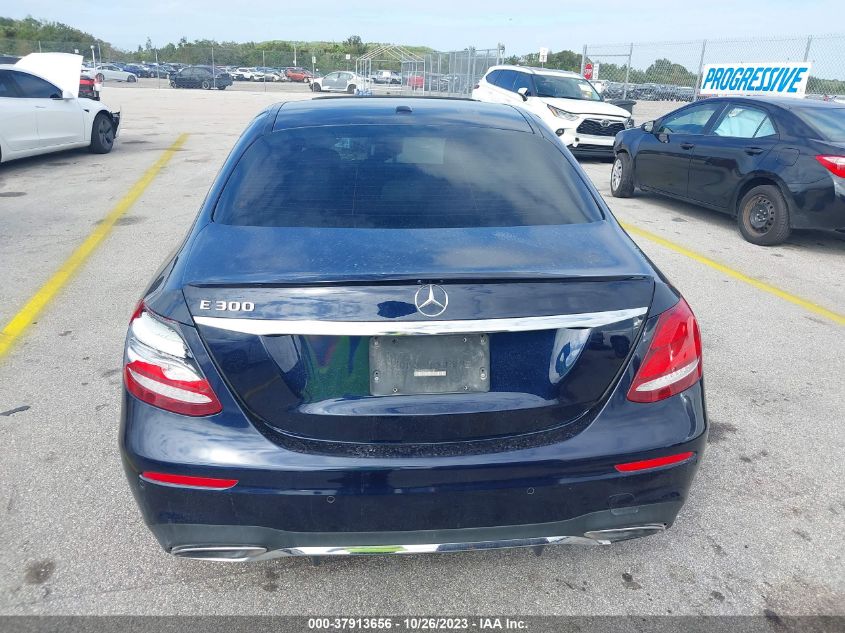 2017 MERCEDES-BENZ E 300 WDDZF4JB2HA052187