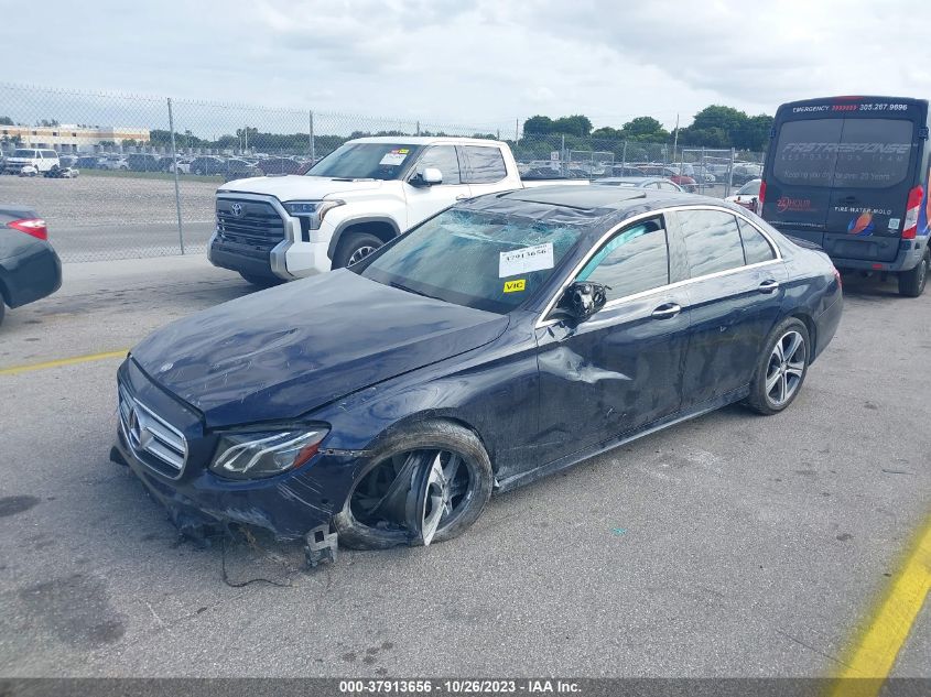 2017 MERCEDES-BENZ E 300 WDDZF4JB2HA052187
