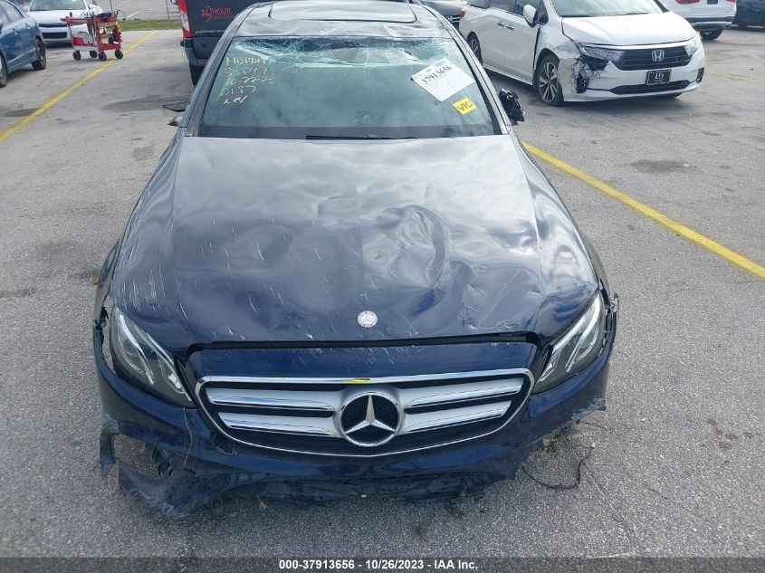 2017 MERCEDES-BENZ E 300 WDDZF4JB2HA052187