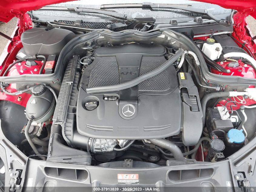 2013 MERCEDES-BENZ C-CLASS C 300 - WDDGF8AB4DG134637
