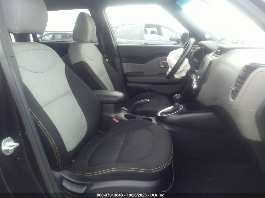 2015 KIA SOUL + - KNDJP3A52F7803761
