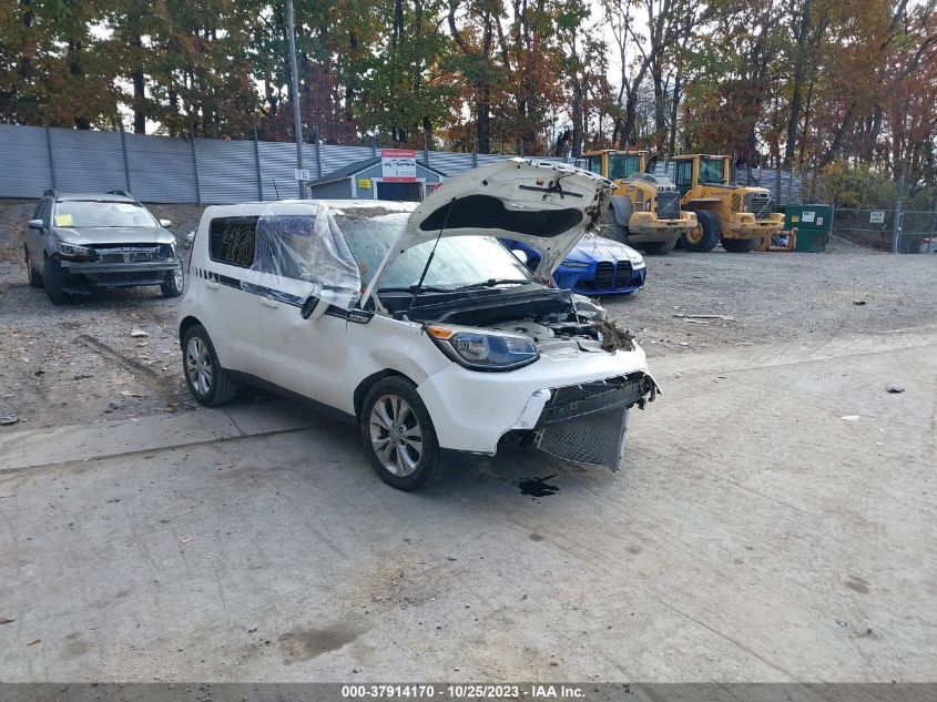 2014 KIA SOUL + - KNDJP3A56E7025558