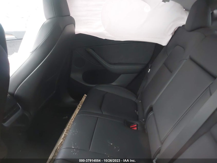 VIN 7SAYGDEEXPF697332 2023 TESLA MODEL Y