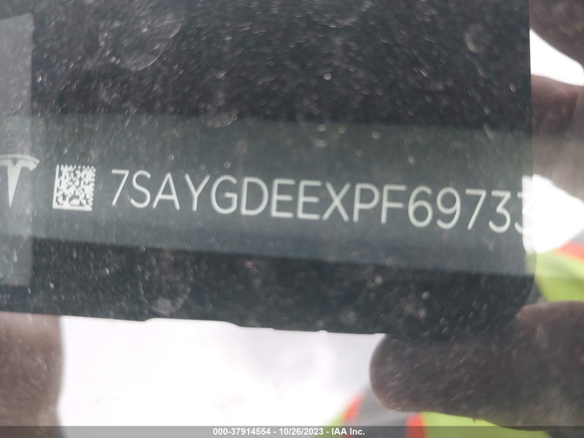 VIN 7SAYGDEEXPF697332 2023 TESLA MODEL Y