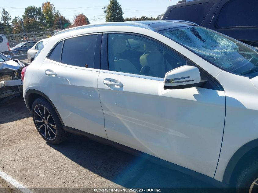 2015 MERCEDES-BENZ GLA 250 WDCTG4GB6FJ124729