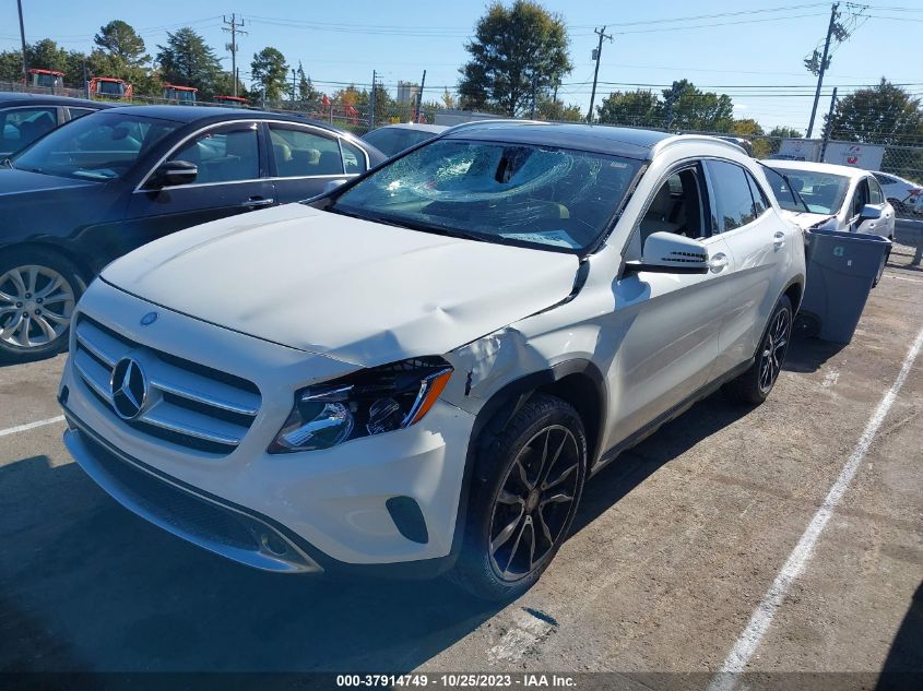2015 MERCEDES-BENZ GLA 250 WDCTG4GB6FJ124729
