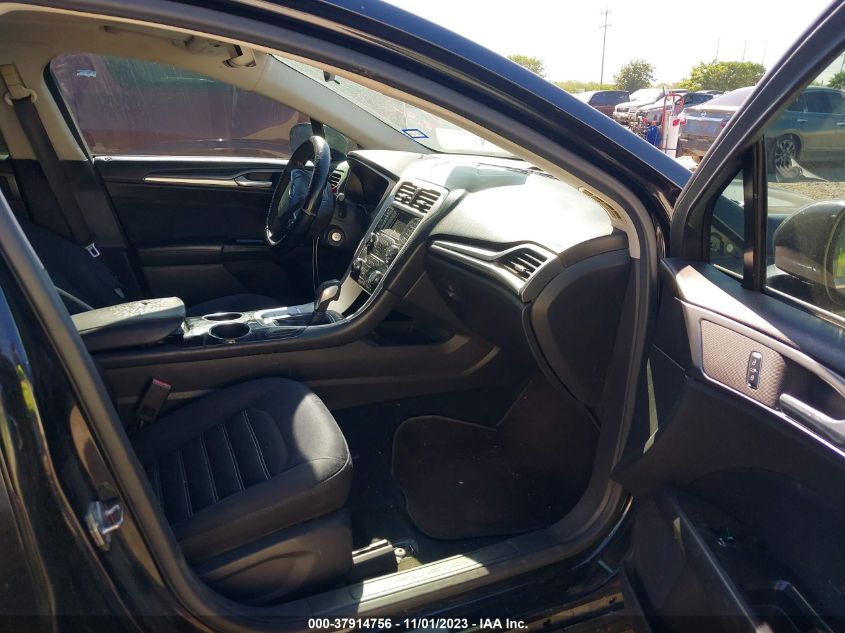 2013 FORD FUSION SE - 3FA6P0H75DR248599