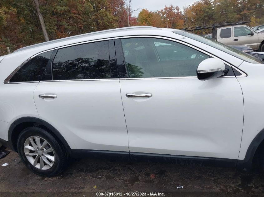 2016 KIA SORENTO LX - 5XYPG4A54GG077101