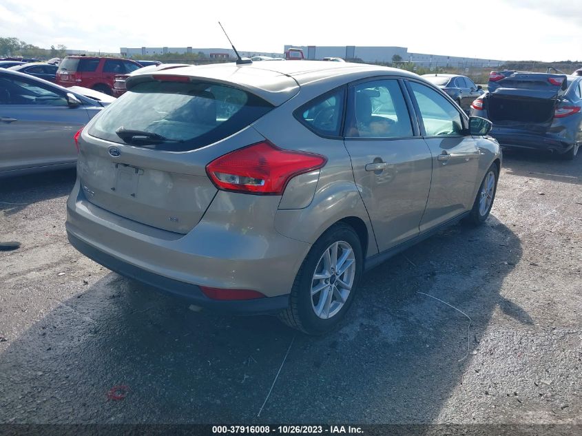 2015 FORD FOCUS SE - 1FADP3K27FL269610