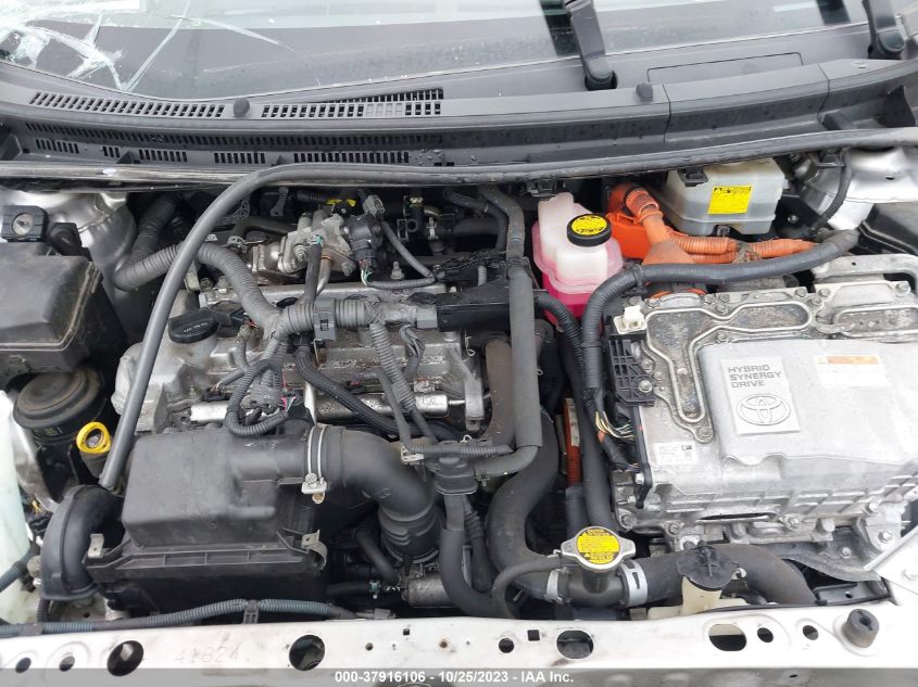 2013 TOYOTA PRIUS C - JTDKDTB32D1038111
