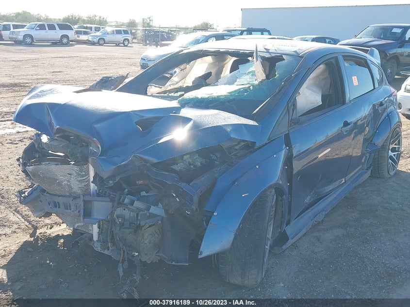 VIN 1FADP3L96JL322835 2018 FORD FOCUS ST