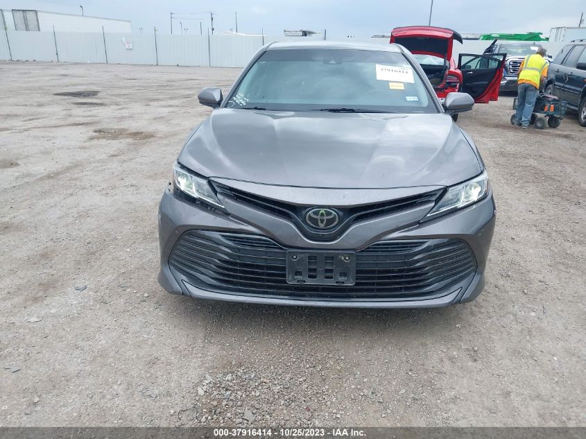 2018 TOYOTA CAMRY LE/SE/XLE/L - 4T1B11HK4JU649789