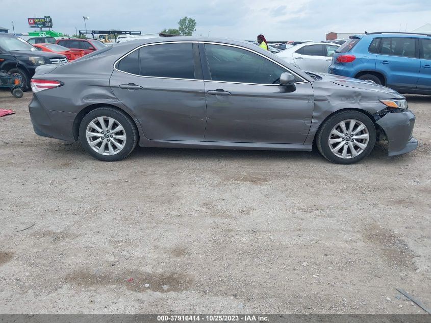 2018 TOYOTA CAMRY LE/SE/XLE/L - 4T1B11HK4JU649789