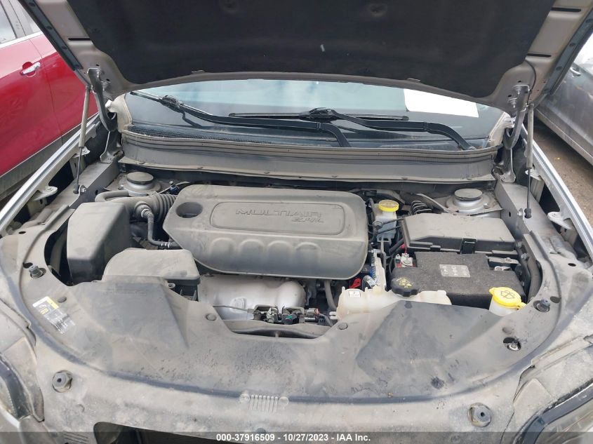 2019 JEEP CHEROKEE LATITUDE PLUS - 1C4PJLLB0KD326872