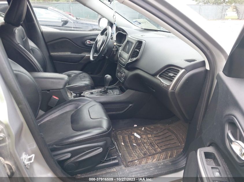 2019 JEEP CHEROKEE LATITUDE PLUS - 1C4PJLLB0KD326872