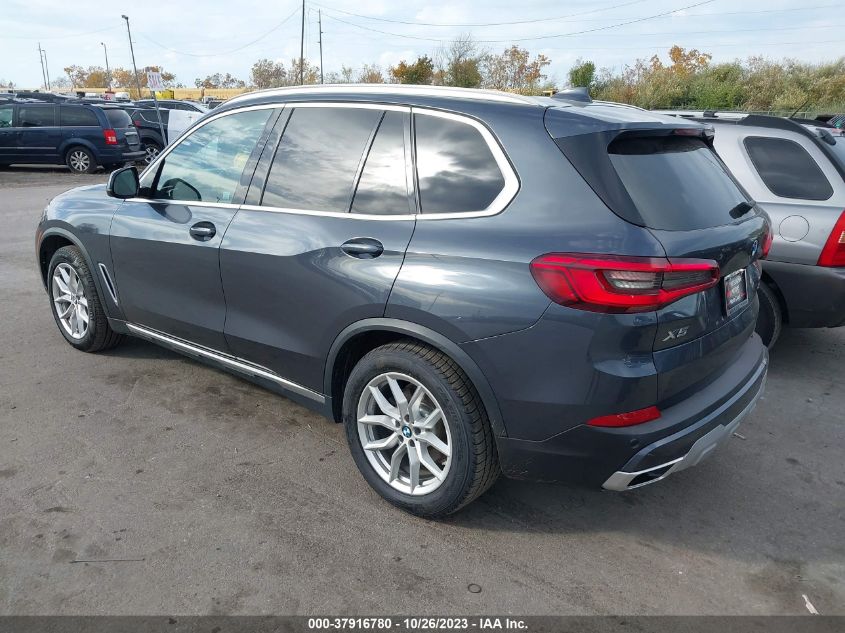 5UXCR6C57KLL53624 2019 BMW X5, photo no. 3