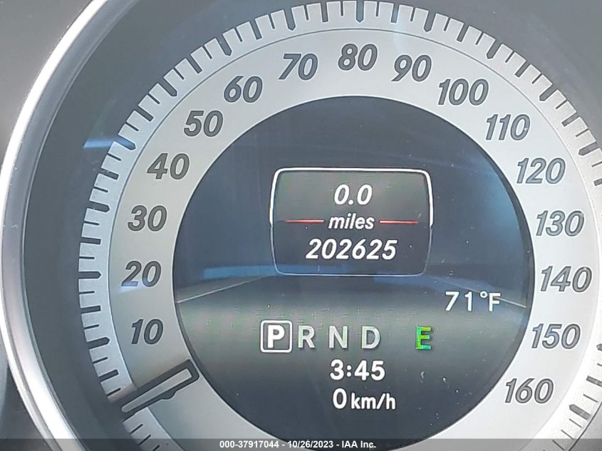 2014 MERCEDES-BENZ C 250 WDDGF4HB5EG223682
