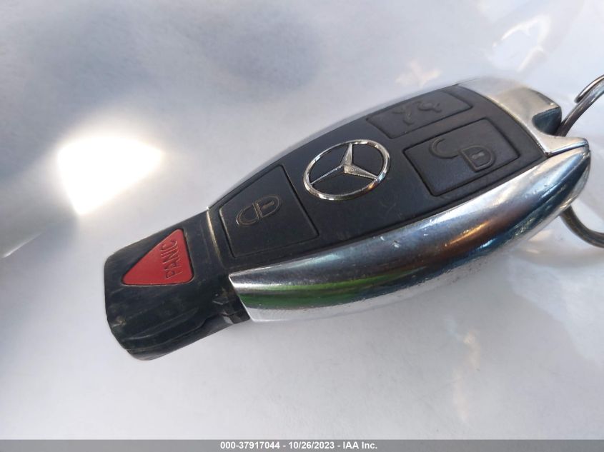 2014 MERCEDES-BENZ C 250 WDDGF4HB5EG223682