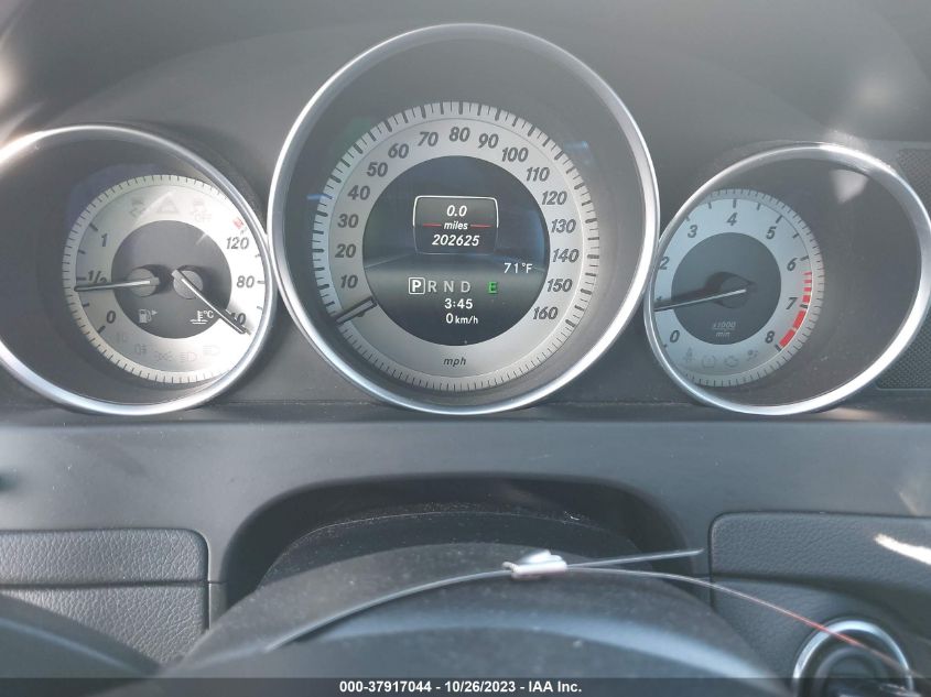 2014 MERCEDES-BENZ C 250 WDDGF4HB5EG223682