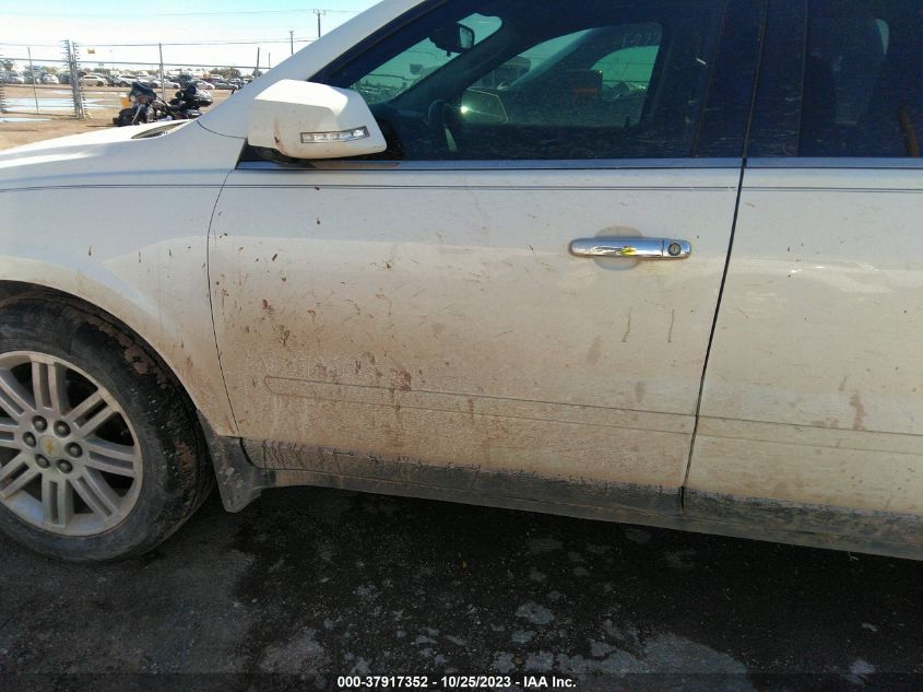 2013 CHEVROLET TRAVERSE LT - 1GNKRGKD8DJ268647