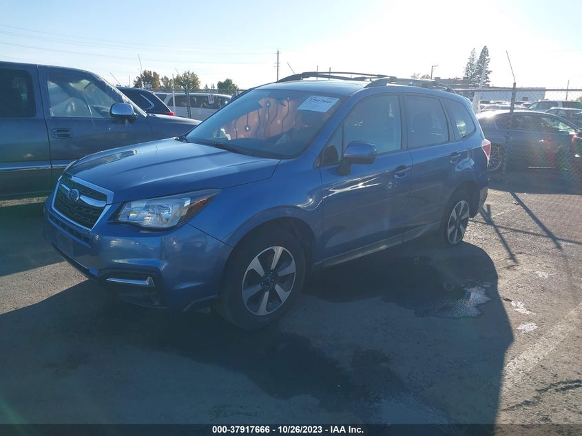 VIN JF2SJAEC4HH809112 2017 SUBARU FORESTER PREMIUM