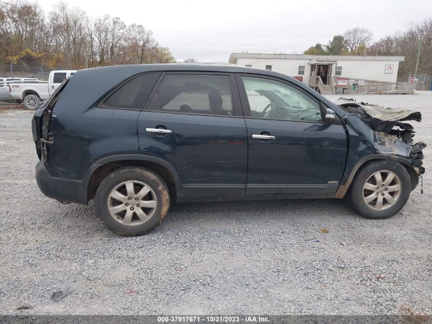 2013 KIA SORENTO LX - 5XYKTDA24DG346866