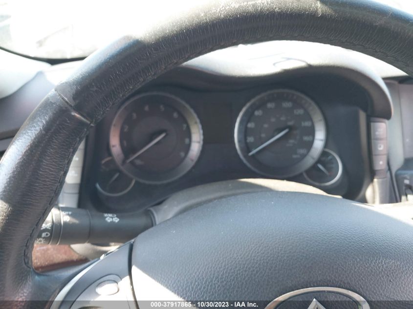 2015 INFINITI Q70 JN1BY1AP2FM542515