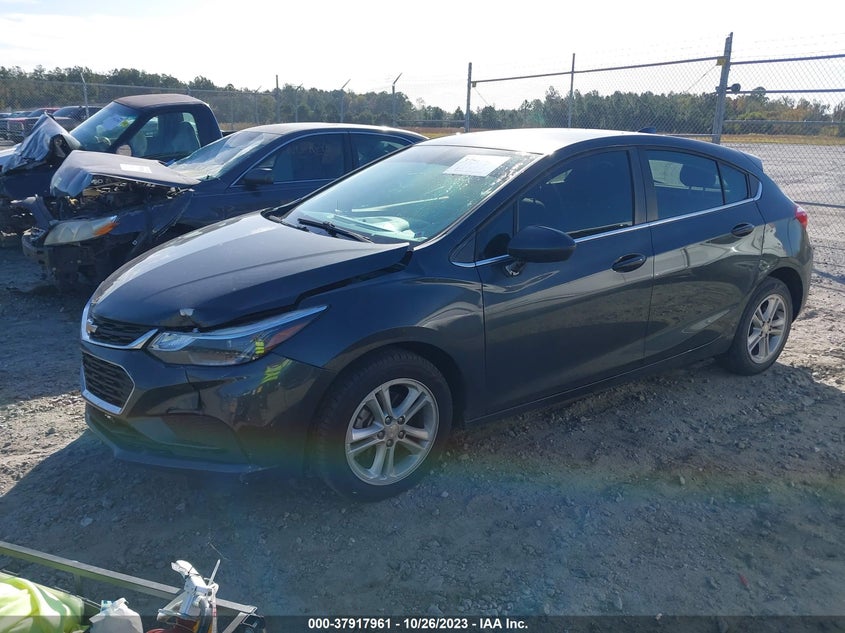 VIN 3G1BE6SM3JS593241 2018 CHEVROLET CRUZE LT