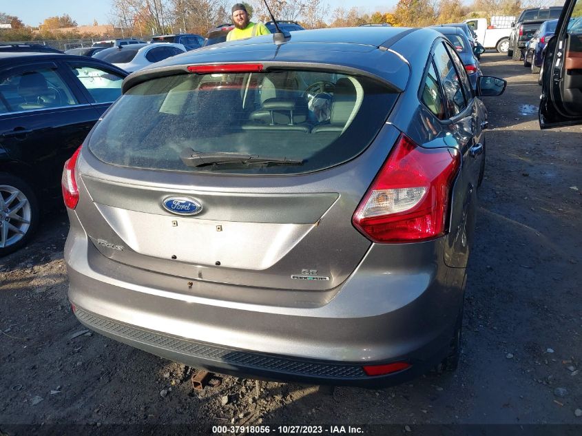 2013 FORD FOCUS SE - 1FADP3K25DL360825