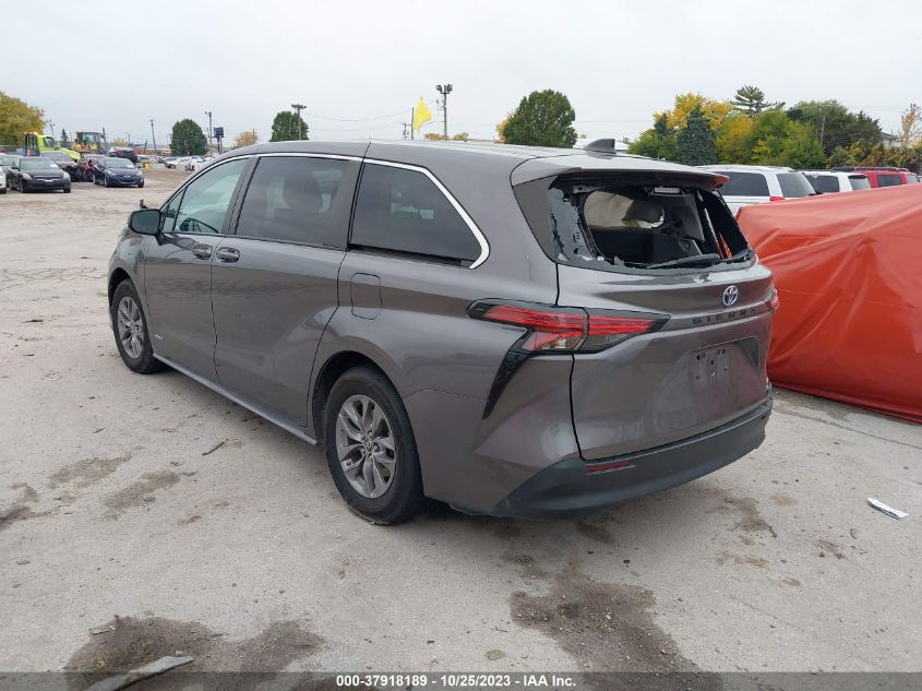 2021 TOYOTA SIENNA LE - 5TDKRKEC4MS015200