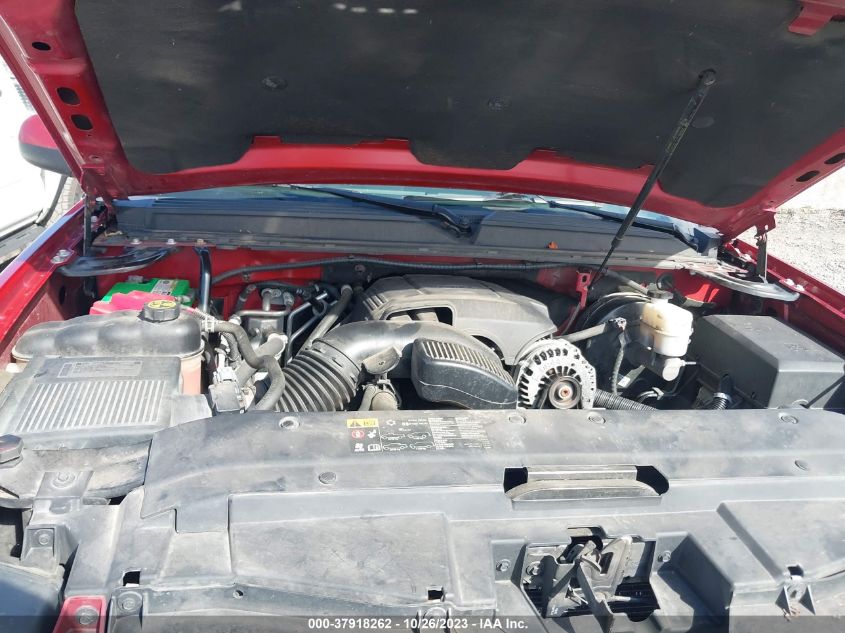 2013 CHEVROLET SUBURBAN 1500 LT 1GNSKJE73DR151678