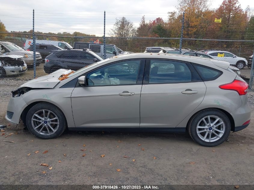 2015 FORD FOCUS SE - 1FADP3K28FL262519