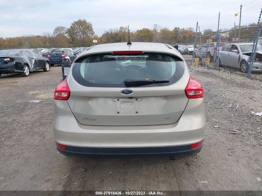 2015 FORD FOCUS SE - 1FADP3K28FL262519