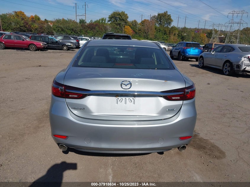 VIN JM1GL1UM7J1310358 2018 MAZDA MAZDA6 SPORT