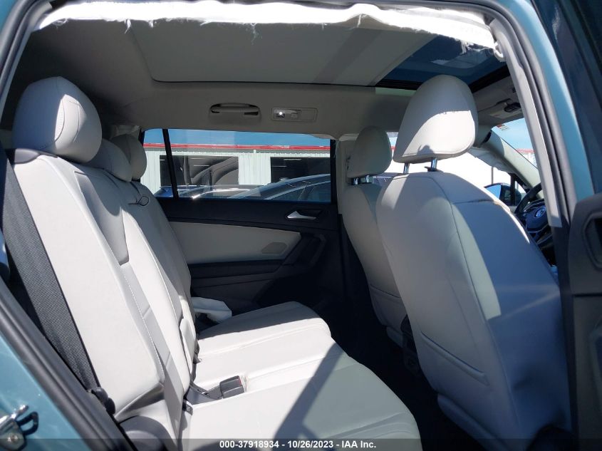 2019 VOLKSWAGEN TIGUAN SE/SEL/SEL R-LINE JET-BLA - 3VV2B7AXXKM108893