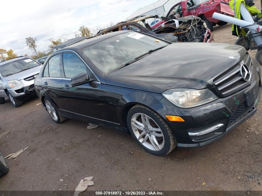 2014 MERCEDES-BENZ C-CLASS C 300 - WDDGF8AB0ER314820