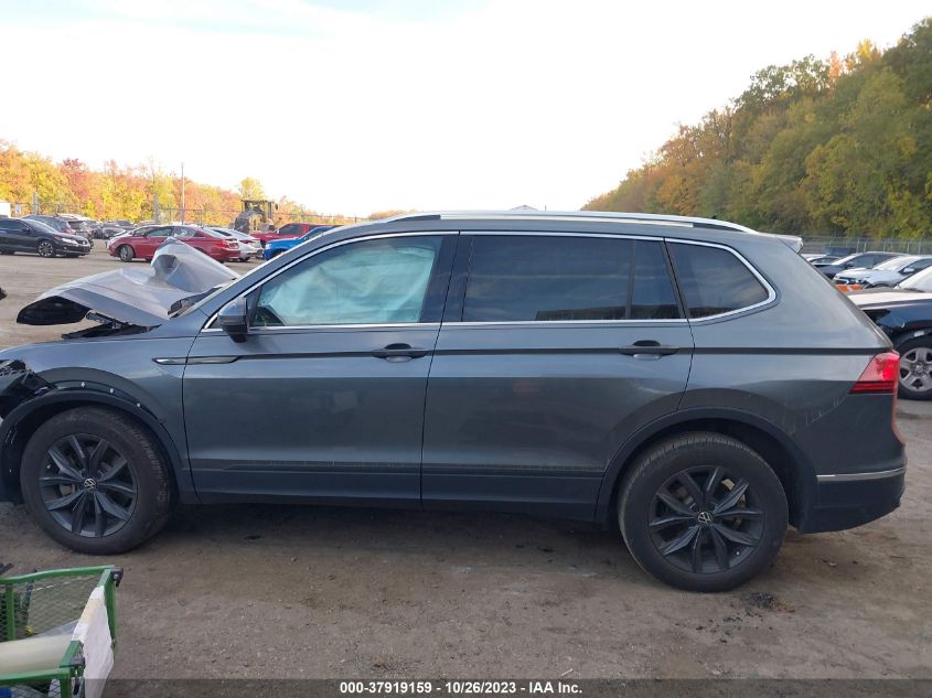 2022 VOLKSWAGEN TIGUAN SE - 3VV2B7AX2NM031506