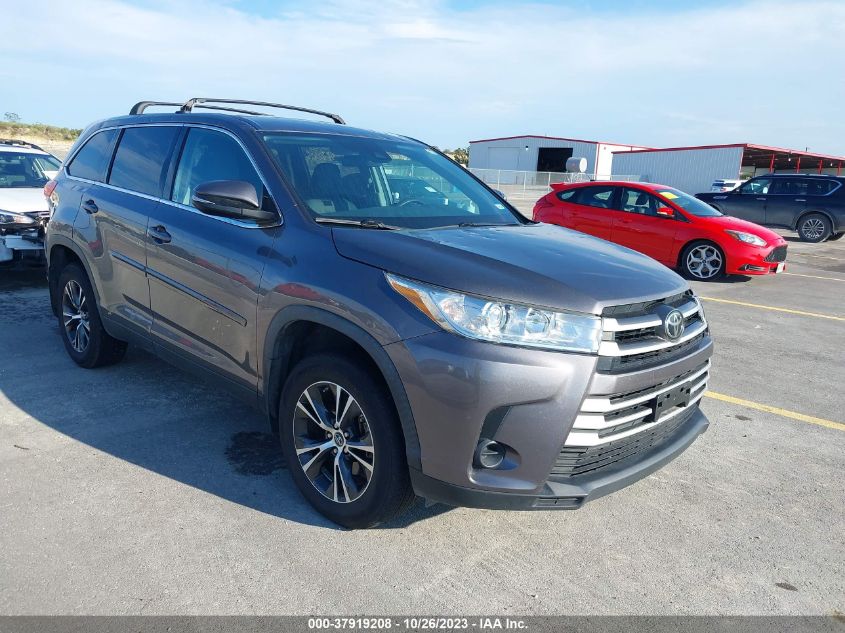 2019 TOYOTA HIGHLANDER LE - 5TDZZRFHXKS358558