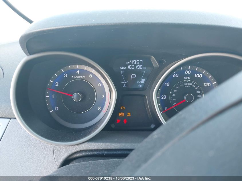 2013 HYUNDAI ELANTRA SE KMHDH6AEXDU007717