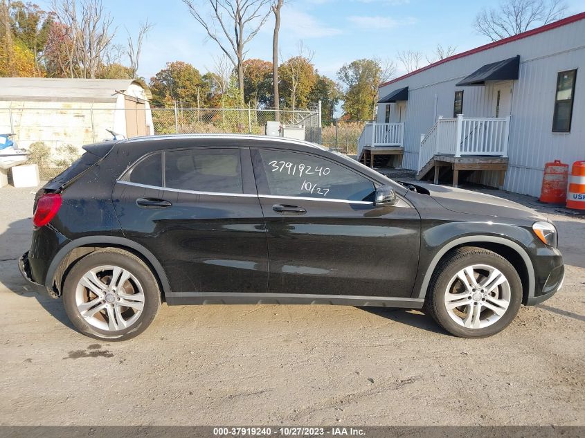 2015 MERCEDES-BENZ GLA 250 WDCTG4GB9FJ127026