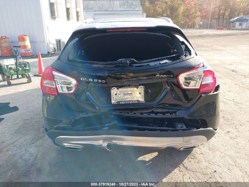 2015 MERCEDES-BENZ GLA 250 WDCTG4GB9FJ127026