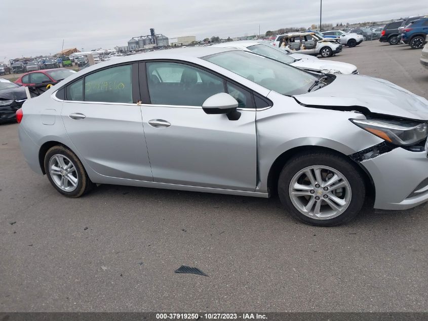 2018 CHEVROLET CRUZE LT - 1G1BE5SM6J7103349