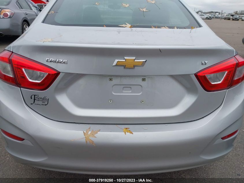 2018 CHEVROLET CRUZE LT - 1G1BE5SM6J7103349
