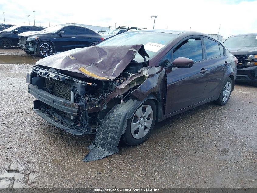 2018 KIA FORTE LX - 3KPFL4A75JE177608