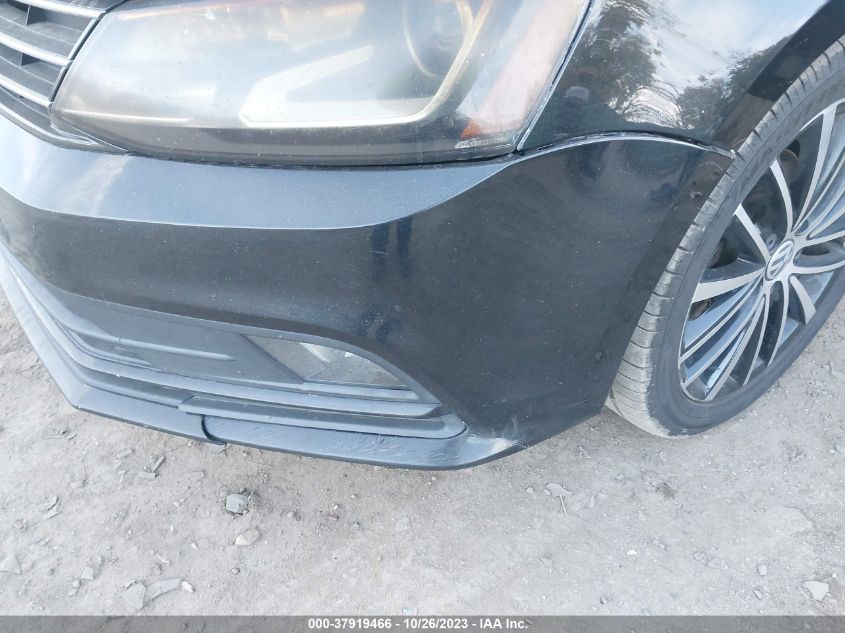 2015 VOLKSWAGEN JETTA SEDAN 1.8T SPORT 3VWB17AJ1FM223091