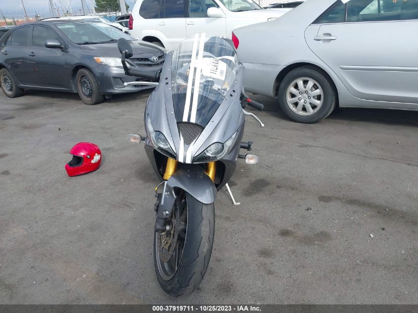 2007 TRIUMPH MOTORCYCLE DAYTONA 675 - SMTD00NS97J290613