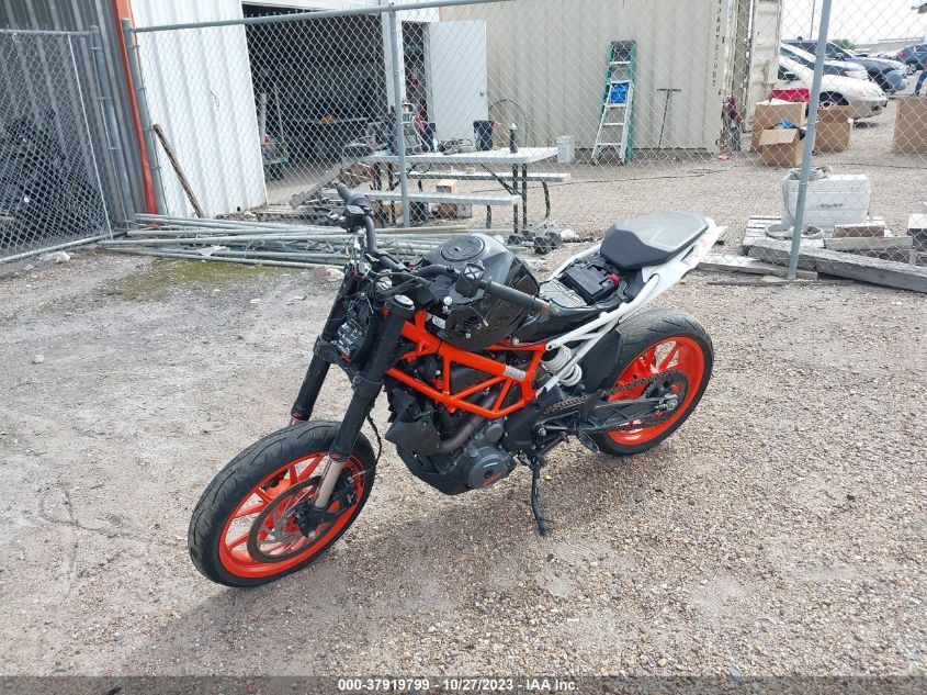 2020 KTM 390 DUKE MD2JPJ401LC279410