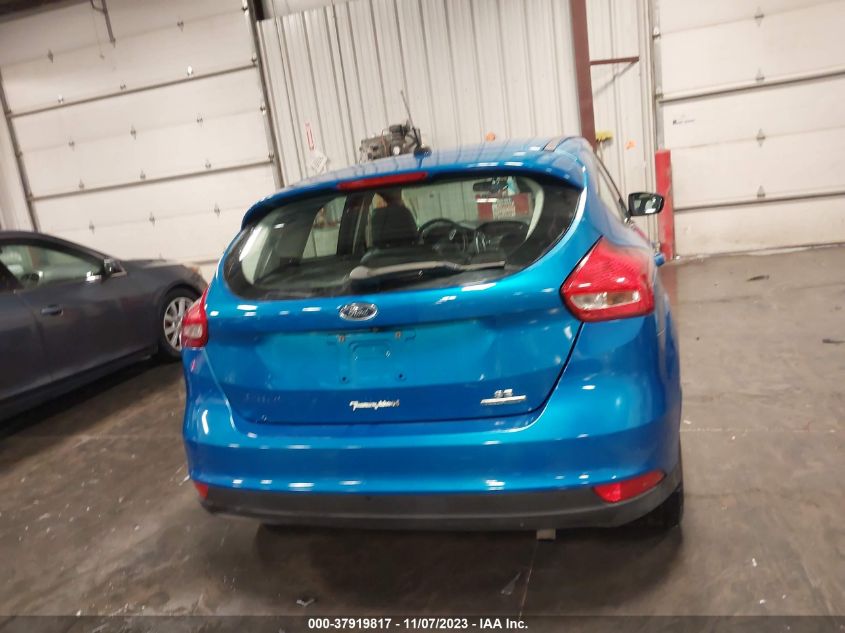 2015 FORD FOCUS SE - 1FADP3K20FL363599