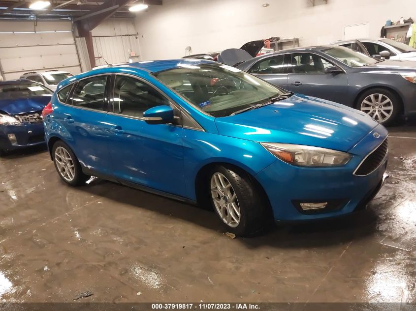 2015 FORD FOCUS SE - 1FADP3K20FL363599